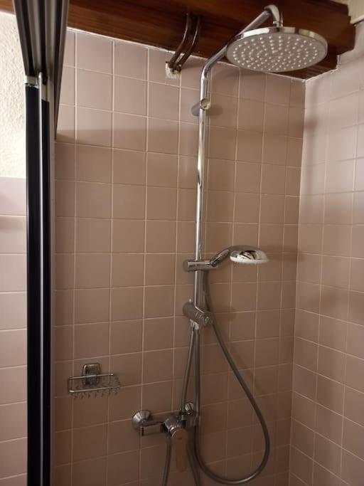 S'Gleina Gleck, In The Heart Of A Wine City, Charmant Studio 1 Piece Et 1 Salle De Bain ケゼルスベール エクステリア 写真